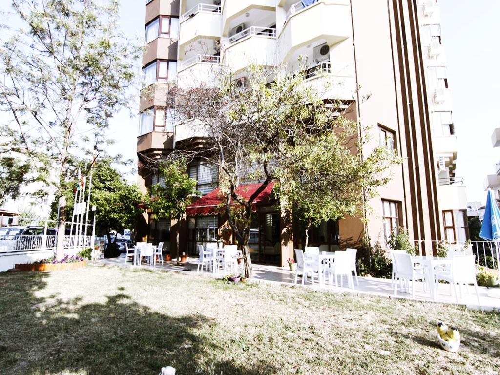 Grand Hotel Kurdoglu Kuşadası Dış mekan fotoğraf