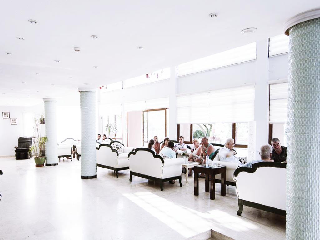 Grand Hotel Kurdoglu Kuşadası Dış mekan fotoğraf