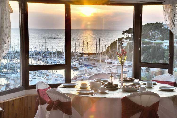 Grand Hotel Kurdoglu Kuşadası Dış mekan fotoğraf