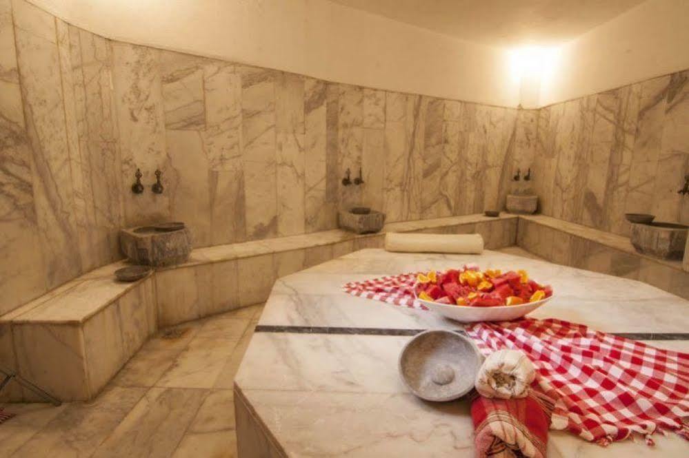 Grand Hotel Kurdoglu Kuşadası Dış mekan fotoğraf
